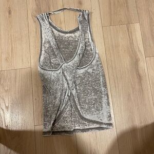 Lulu's tank top